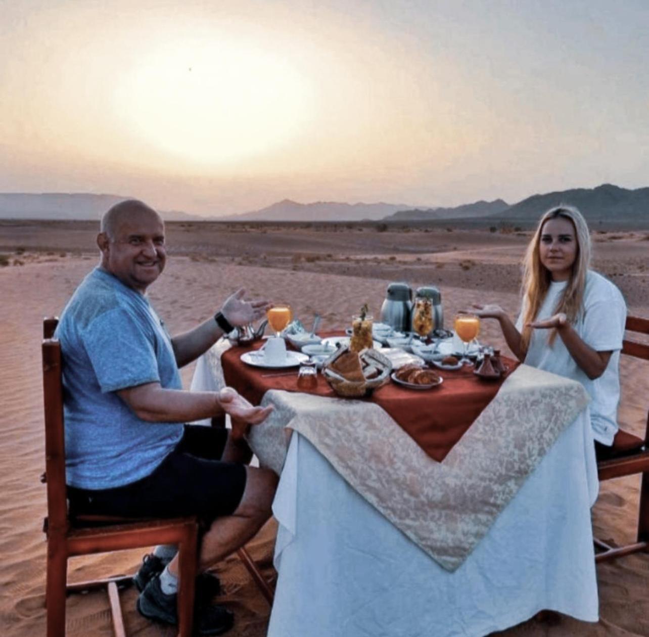 Hotel Merzouga Camel Luxury Camp Exterior foto